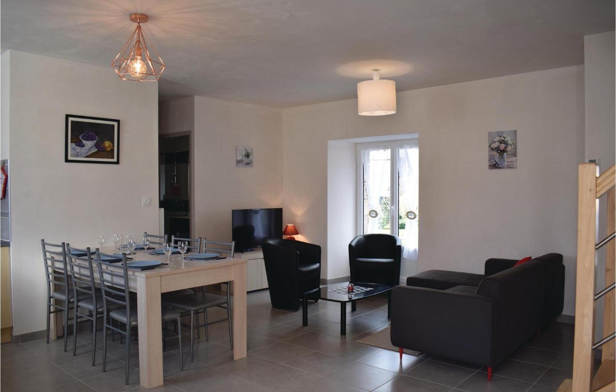 Gorgeous Home In Saint Alban With Kitchen Extérieur photo